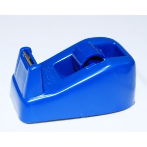 Cắt băng dính để bàn 2cm