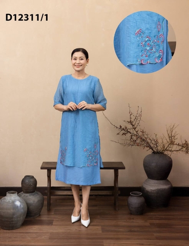 M Collection | Váy Đầm Trung Niên Tặng Mẹ Phom A Hai Lớp Cổ Tròn Tay Lỡ Chất Liệu Xốp Hàn Thêu Hoạ Tiết - D12311LW01