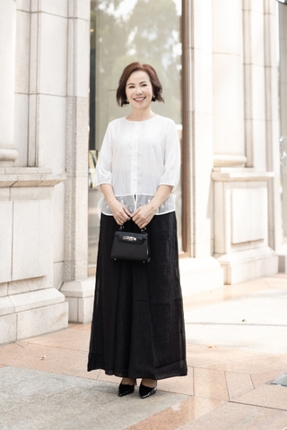 MCollection | Áo Trung Niên Lụa Cotton Dài Tay A12281LW09