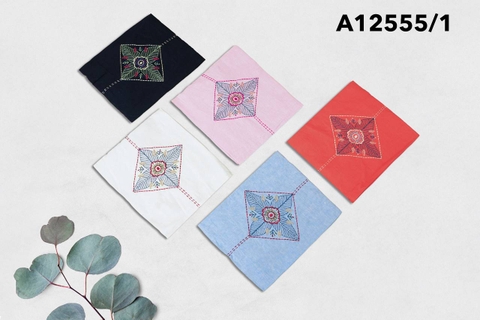 Áo Kiểu Linen Tay Lở Thêu Họa Tiết - A12555/1