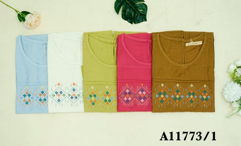Áo Kiểu Tơ Linen Tay Ngắn Thêu Họa Tiết - A11773/1
