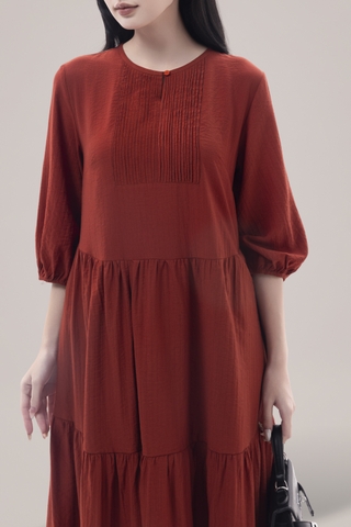 SWANLAKE | Váy Đầm Nữ Maxi Đuôi Cá Xếp Tầng Tay Lỡ Cổ Tròn Vải Xô Tăm Dự Tiệc Công Sở D13051LW01