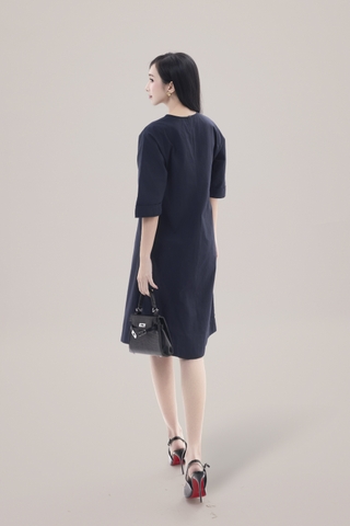 SWANLAKE | Váy Đầm Nữ Suông Chất Vải Cotton Thêu Hoa Cổ Cổ Tròn Tay Lỡ Công Sở Thanh Lịch D13070LW01