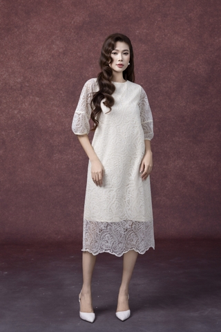 SWANLAKE | Váy Đầm Nữ Midi Suông Vải Phối Ren Thêu Hoa 2 Lớp Cổ Tròn Tay Bí Lỡ Dạo Phố D13351MW01