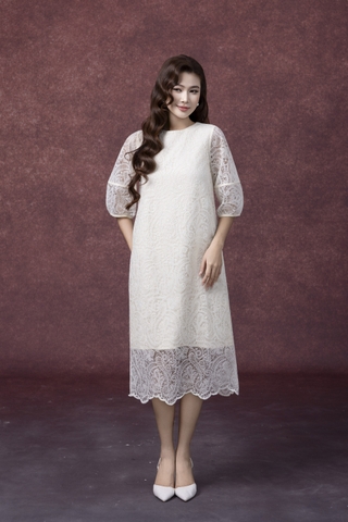 SWANLAKE | Váy Đầm Nữ Midi Suông Vải Phối Ren Thêu Hoa 2 Lớp Cổ Tròn Tay Bí Lỡ Dạo Phố D13351MW01