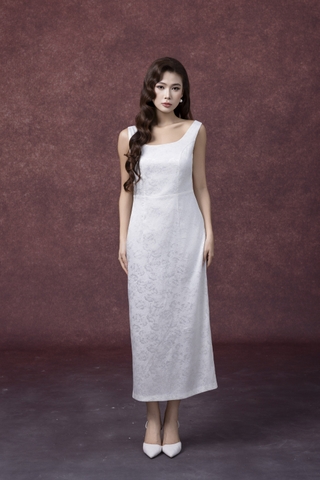 SWANLAKE | Váy Đầm Maxi Nữ Vải Lụa Gấm Phối Choàng Tơ Xẻ Tà Nhấn Eo Sát Nách Đi Tiệc D13329LW01