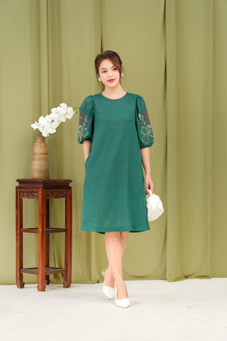 Đầm Tiệc Phom Suông Lụa Hàn Qua Gối Thêu Họa Tiết - D12013/6