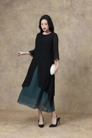 SWANLAKE | Váy Đầm Maxi Suông Nữ Xẻ Tà Tay Lỡ Cổ Tròn Vải Tơ Dập Ly Cao Cấp Đi Tiệc Công Sở D13235LW01