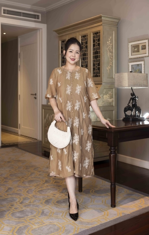 SWANLAKE | Đầm 2 Lớp Cổ Nẹp Vải Tơ Bông - D11030LW07