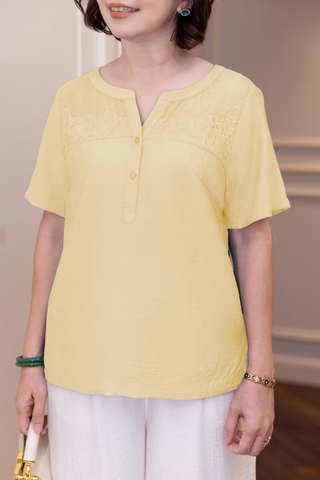 M COLLECTION | Áo Kiểu Nữ Trung Niên Tặng Mẹ Lụa Hàn Phối Ren Lưới Thêu Hoa Cài Nút Tay Ngắn A10955