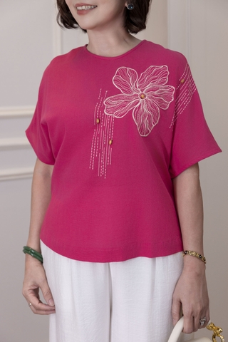 M COLLECTION | Áo Kiểu Nữ Trung Niên Tặng Mẹ, Bà Linen Thêu Hoa Cổ Tròn Tay Ngắn Cánh Dơi A12942