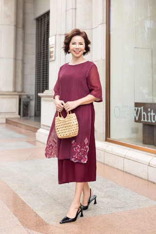 M Collection | Váy Đầm Trung Niên Tặng Mẹ Phom A Hai Lớp Cổ Tròn Tay Lỡ Chất Liệu Xốp Hàn Thêu Hoạ Tiết - D12311LW01