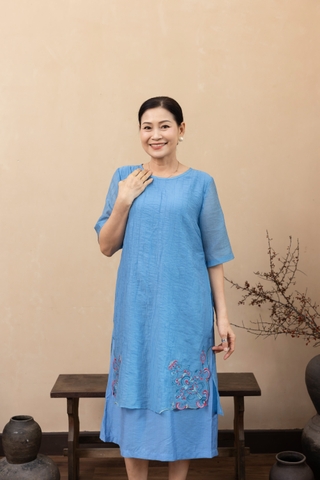 M Collection | Váy Đầm Trung Niên Tặng Mẹ Phom A Hai Lớp Cổ Tròn Tay Lỡ Chất Liệu Xốp Hàn Thêu Hoạ Tiết - D12311LW01