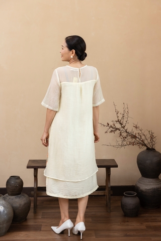 M Collection | Váy Đầm Trung Niên Tặng Mẹ Phom A Hai Lớp Cổ Tròn Tay Lỡ Chất Liệu Xốp Hàn Thêu Hoạ Tiết - D12311LW01