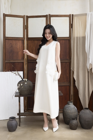 Váy Đầm Nữ Maxi Suông Sát Nách Cổ Tim Lụa Dày Đính Hoa 3D Sang Trọng Đi Tiệc - D12880LW01