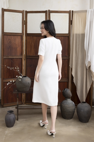 SWANLAKE | Váy Đầm Midi Suông Nữ Tay Bí Phồng Cổ Tròn Vải Lụa Dày Thêu Hoa Đi Tiệc Công Sở D13262LW01