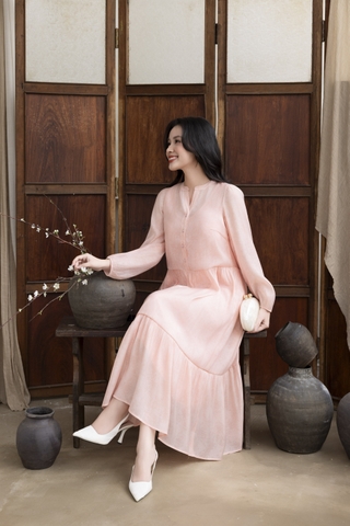 SWANLAKE | Váy Đầm Maxi Nữ Hai Lớp Rời Cổ Trụ Tay Dài Cài Nút Chất Tơ In Lót Lụa Hàn Đi Tiệc D12073LW10