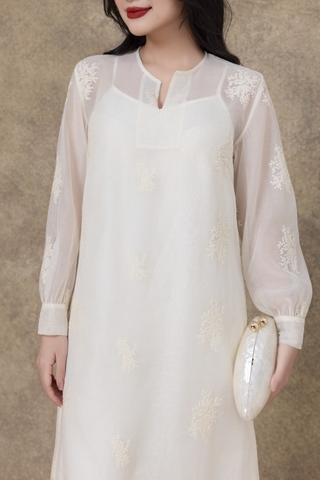 SWANLAKE | Váy Đầm Nữ Suông Maxi Vải Tơ Lót Lụa Thêu Hoa Cao Cấp Tay Dài Cổ Chữ V Đi Tiệc D13285LW01