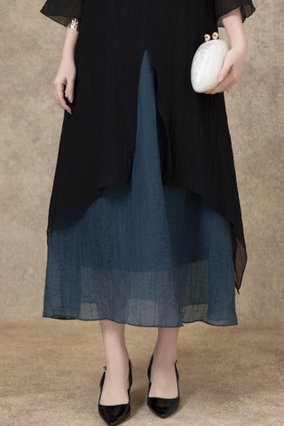 SWANLAKE | Váy Đầm Maxi Suông Nữ Xẻ Tà Tay Lỡ Cổ Tròn Vải Tơ Dập Ly Cao Cấp Đi Tiệc Công Sở D13235LW01