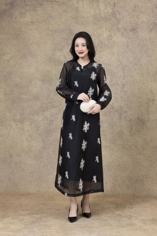 SWANLAKE | Váy Đầm Nữ Suông Maxi Vải Tơ Lót Lụa Thêu Hoa Cao Cấp Tay Dài Cổ Chữ V Đi Tiệc D13285LW01