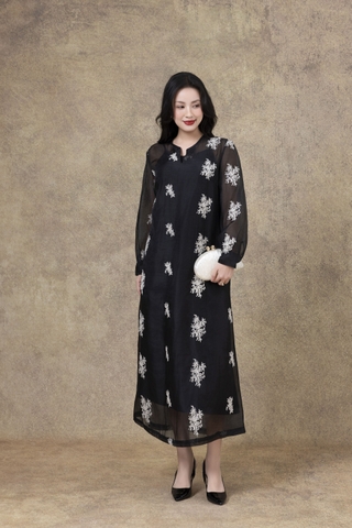 SWANLAKE | Váy Đầm Nữ Suông Maxi Vải Tơ Lót Lụa Thêu Hoa Cao Cấp Tay Dài Cổ Chữ V Đi Tiệc D13285LW01