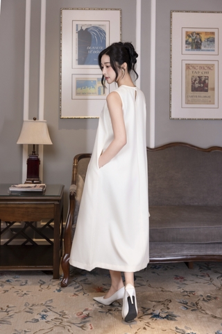 SWANLAKE | Váy Đầm Nữ Maxi Suông Sát Nách Có Túi In Hoa Hè Vải Lụa Dày Co Giãn Du Lịch Biển D12755LW01