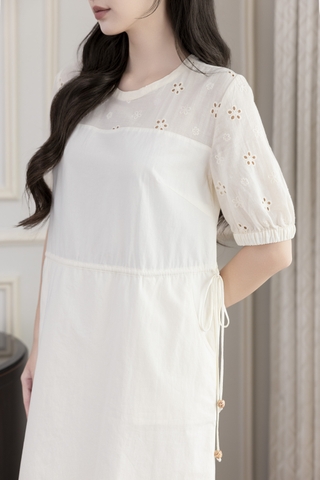 SWANLAKE | Váy Đầm Nữ Maxi Suông Vải Cotton Phối Ren Thêu Hoa Đục Lỗ 2 Lớp Có Túi Dạo Phố D13076LW01