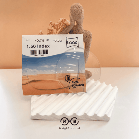 Tròng kính HẠN CHẾ trầy chiết suất 1.56