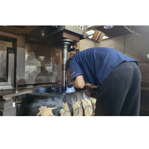 Machining service for seal strip on rotor and steam turbine casing
