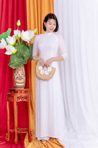 Áo Dài Trắng Chất Liệu Vải Chifon May 2 Lớp 4 Tà Siêu Đẹp Giá Cực Tốt - Áo Dài Trung Đồng