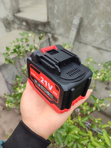 Vỏ pin 15 cell chân phổ thông Makita M21 đủ tem kẽm lò xo ốc vít