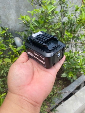 Vỏ mạch Makita 10.8V - 12V MAX Li-ion trượt, Led báo pin và nhận sạc zin