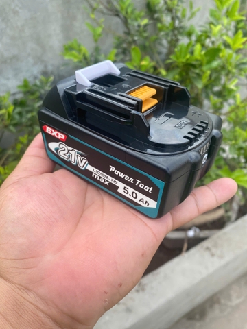 Pin thay thế cho pin Makita 18v nhận sạc zin dung lượng 4Ah dòng xả 40a