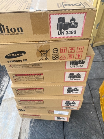 Cell Samsung INR21700-53G mới 100%, dung lượng 5300mah Xả 15A