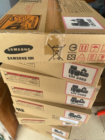 Cell Samsung INR21700-53G mới 100%, dung lượng 5300mah Xả 15A