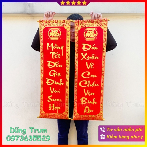 Đôi câu đối đỏ chất nhung chữ vàng trang trí Tết (Mừng Tết Đến Gia Đình Vui Sum Họp - Đón Xuân Về Con Cháu Vẹn Bình An)