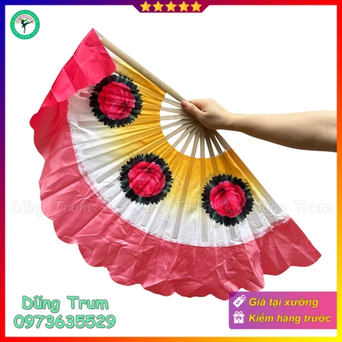 Quạt múa họa tiết hoa phối màu phong cách Hàn Quốc