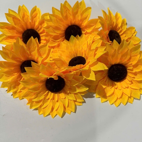Hoa múa hướng dương đeo tay size mầm non tiểu học, hoa cầm tay múa biểu diễn cho bé