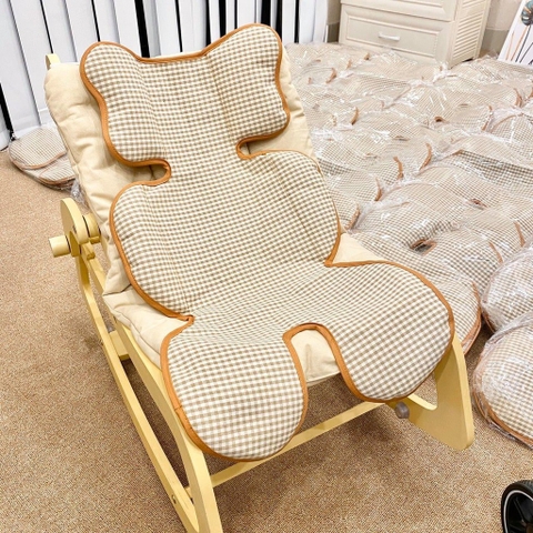 VBB - LÓT XE ĐẨY CÓ NỆM 3D KẺ CARO NÂU