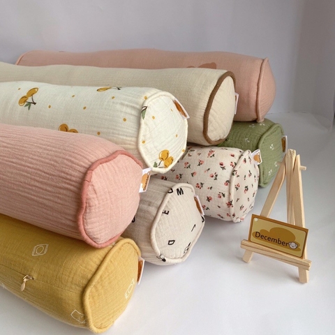 DECEMBER - GỐI ÔM HÀN QUỐC