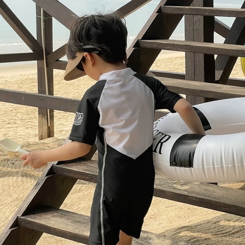 TL - Bộ bơi liền hoạ tiết đen trắng(90-140)