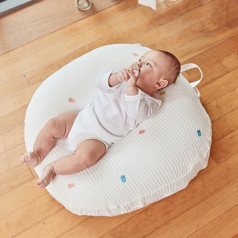 ROTOTO BEBE - GỐI CHỐNG TRÀO AIRMESH GỖ SỒI NGUYÊN KHỐI
