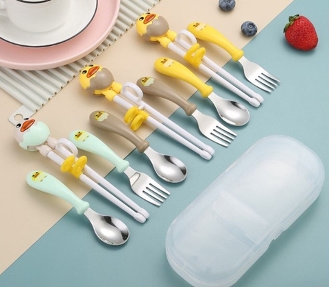 KK - SET ĐŨA THÌA DĨA GÀ