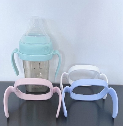 HEGEN - TAY CẦM BÌNH SỮA BẰNG NHỰA