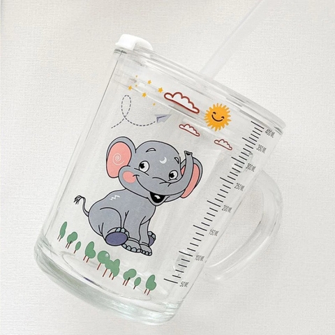 KK - CỐC THUỶ TINH CHIA VẠCH CÓ ỐNG HÚT