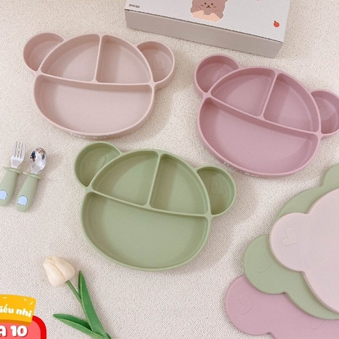 BARROT - KHAY ĂN SILICONE GẤU KÈM NẮP