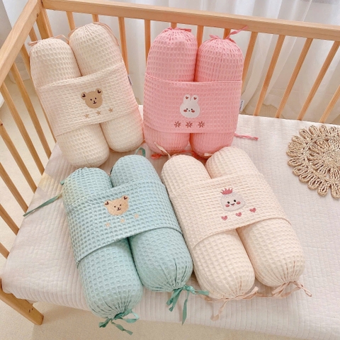 MONONA - GỐI CHẶN THÊU VẢI WAFFLE