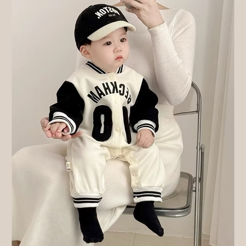 JS - Body nỉ cài cúc trắng đen Beckham(66-80)