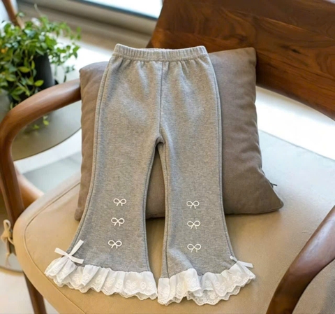 KB - Quần legging ghi loe ren nơ trắng(90-130)
