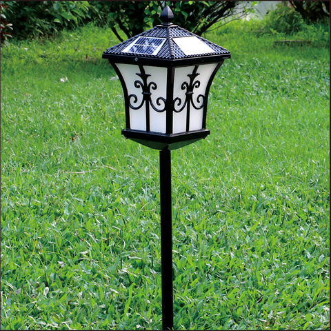 Đèn Cắm Cỏ sử dụng Năng Lượng Mặt Trời chiếu sáng Bãi Cỏ, Gốc Cây Sân Vườn